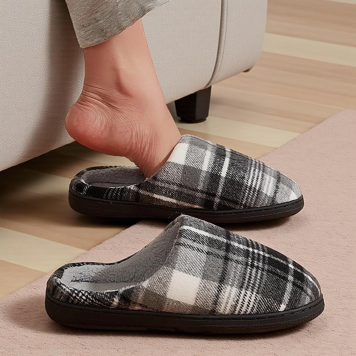 Pantuflas Clásicas de Hombre con Espuma de Memoria – Cálidas y Relajantes